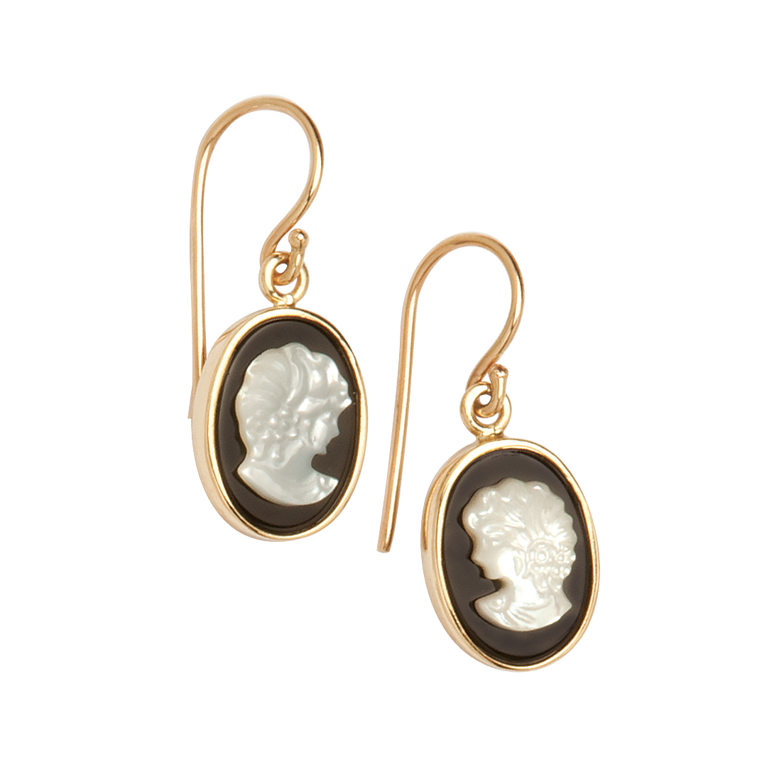 Onyx & Mother of Pearl Oval Earring